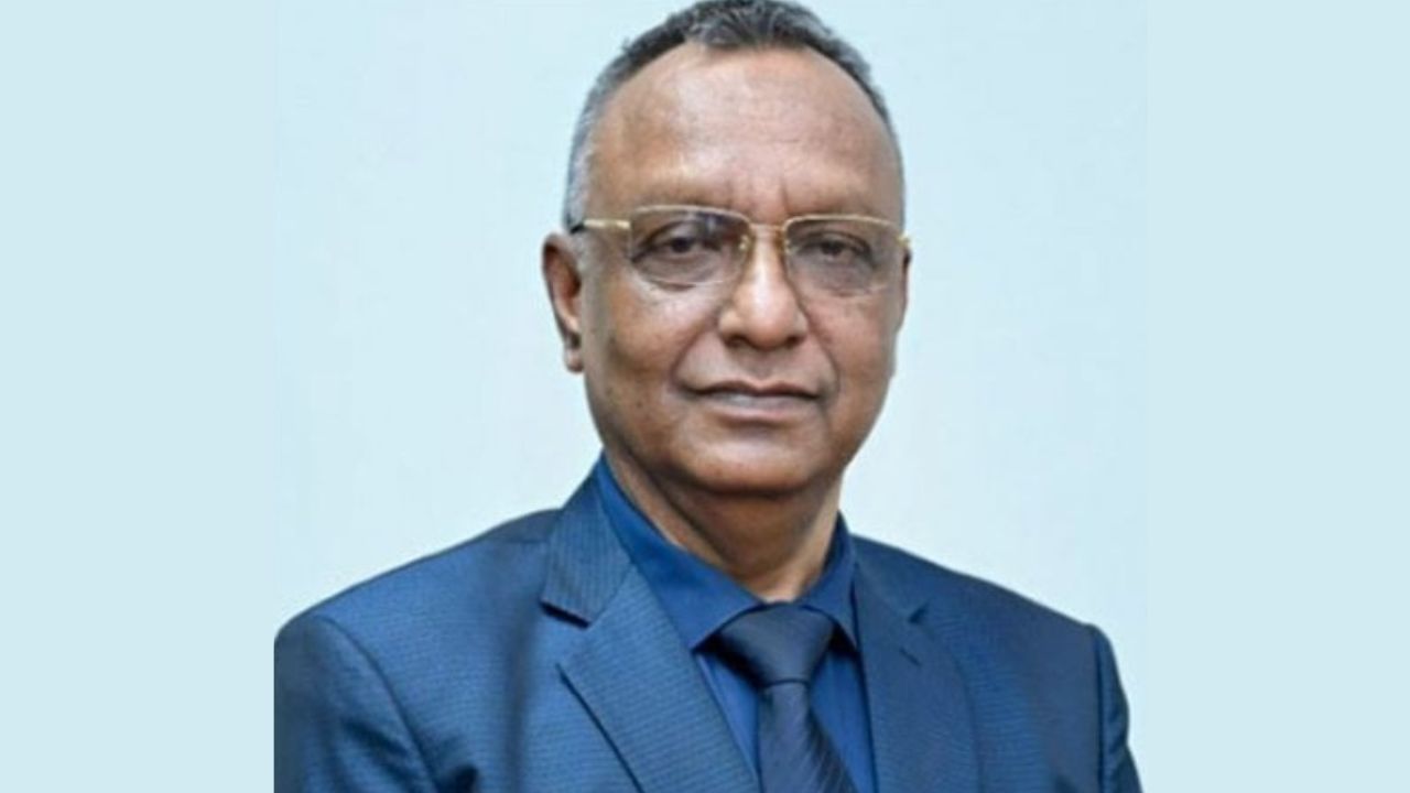সাবেক বিএফআইইউ প্রধান শাহীনুল ও তাঁর স্ত্রীর দেশত্যাগে নিষেধাজ্ঞা